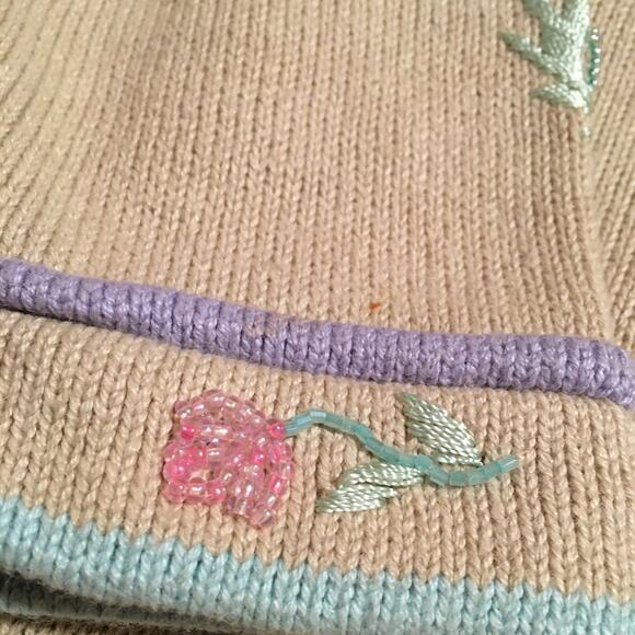 Storybook Knits M Floral beaded cardigan Embroidered cream fancy buttons - Picture 6 of 16